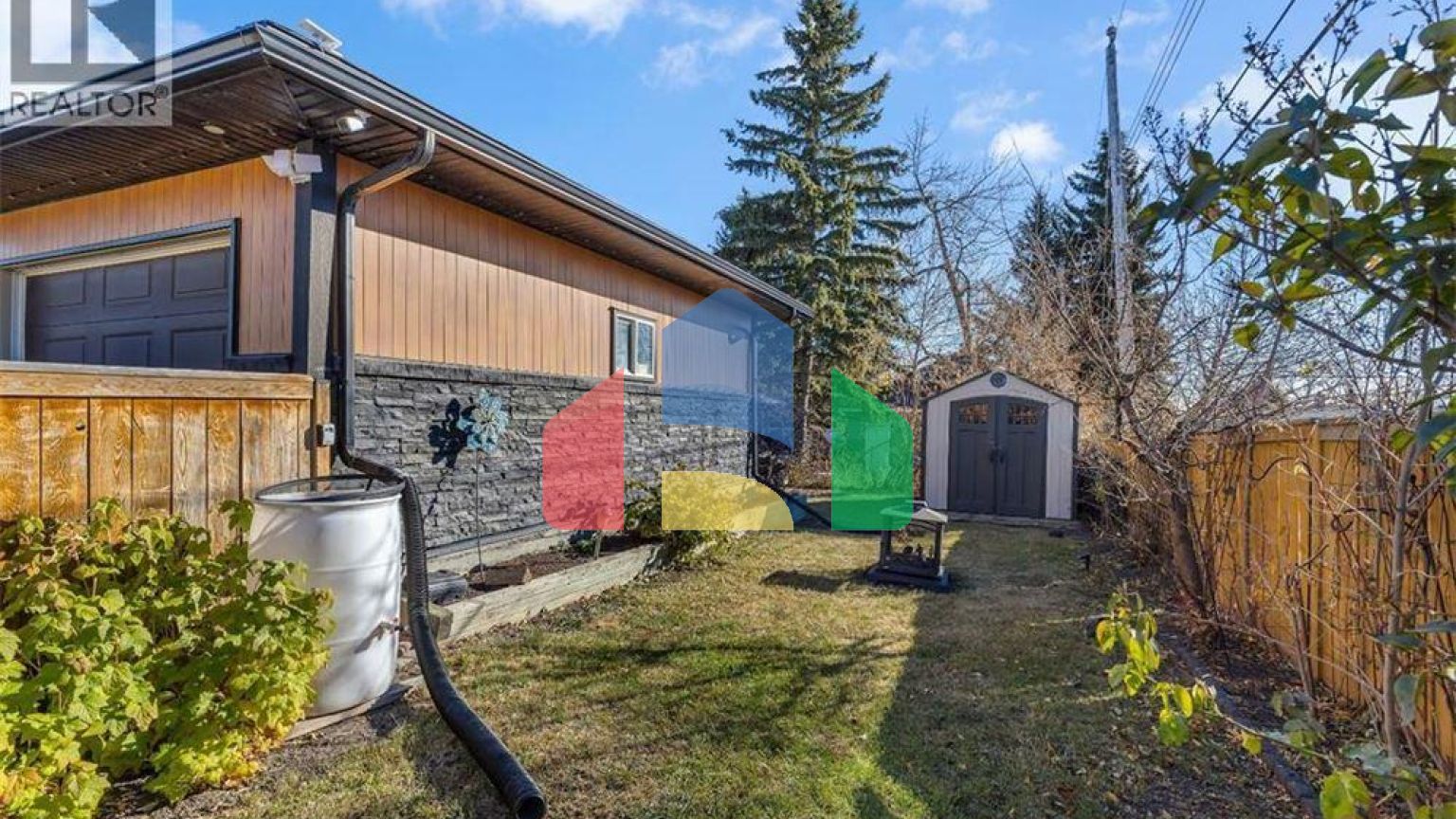 Residential - Single Family Home - Calgary, Canada - Canada