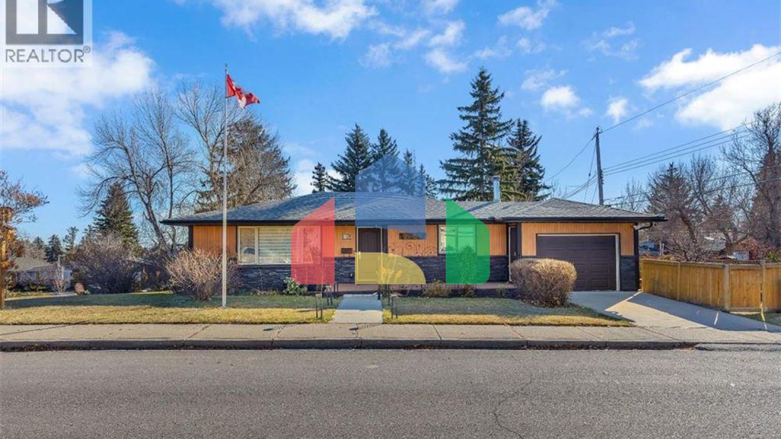 Residential - Single Family Home - Calgary, Canada - Canada