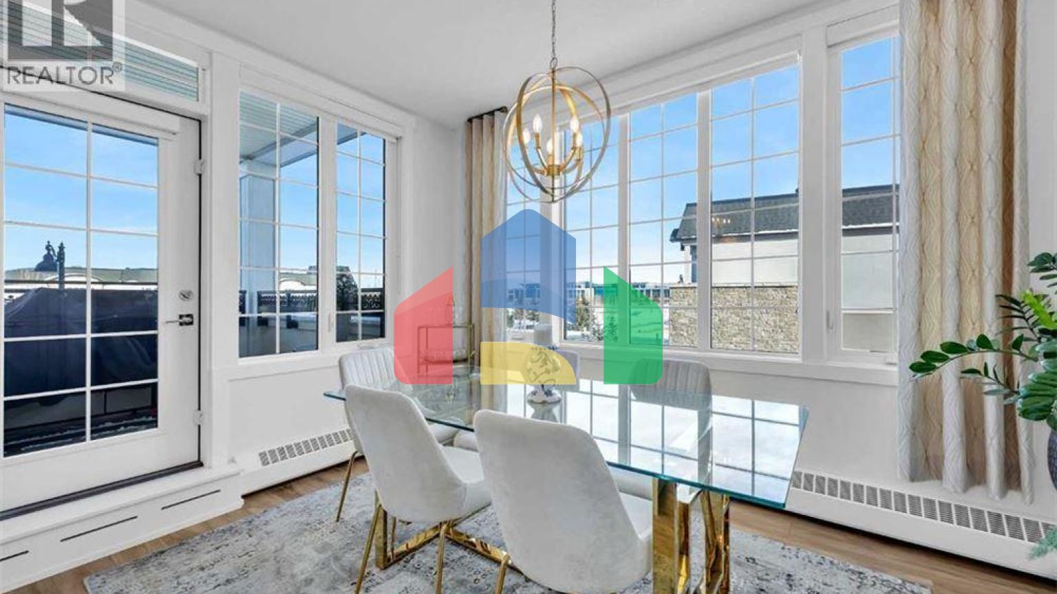 Residential - Single Family Home - Calgary, Canada - Canada