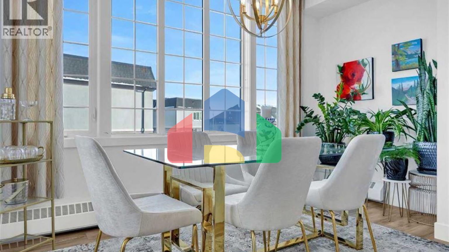 Residential - Single Family Home - Calgary, Canada - Canada