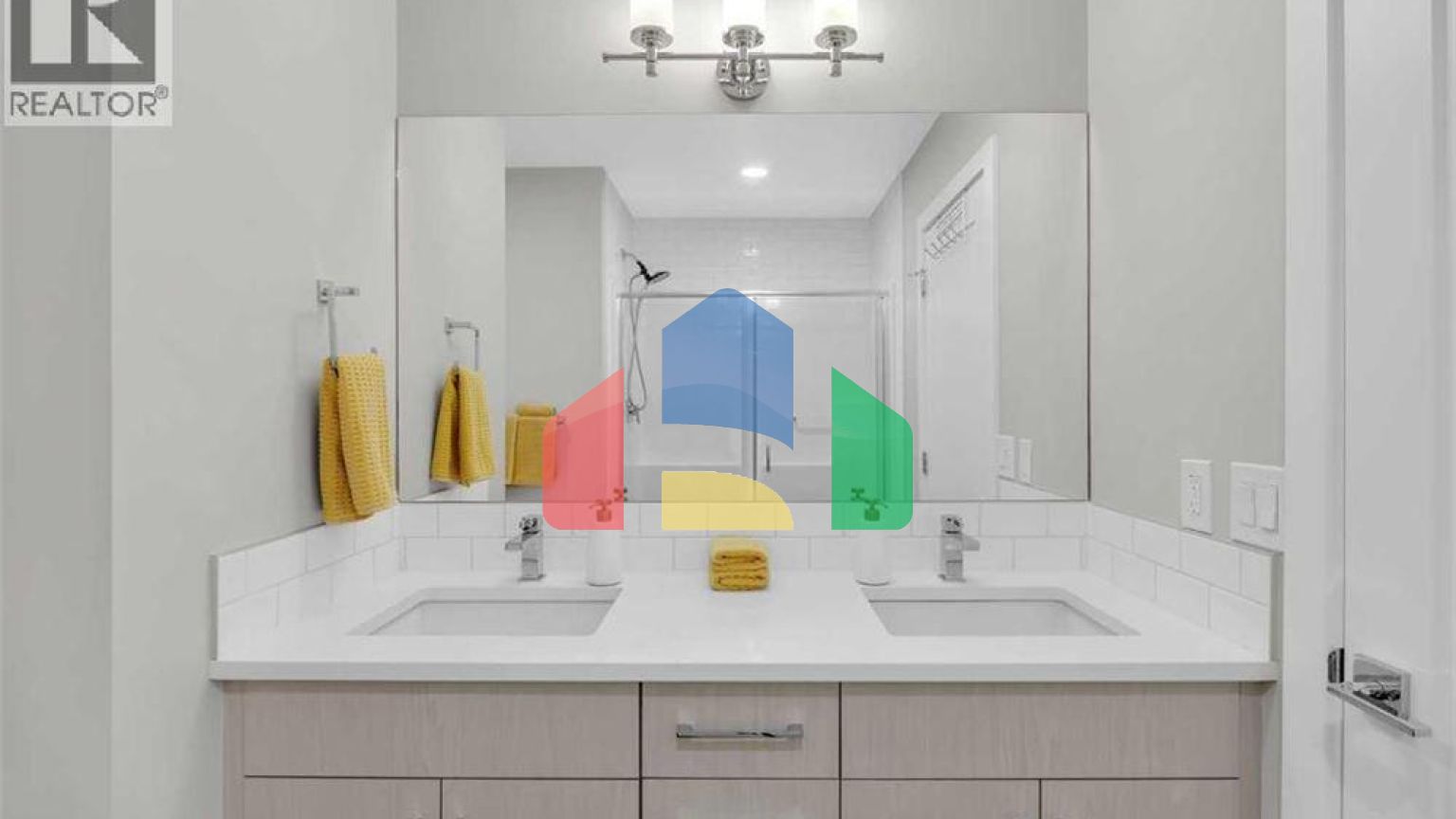 Residential - Single Family Home - Calgary, Canada - Canada