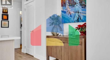 Residential - Single Family Home - Calgary, Canada - Canada