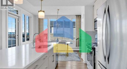 Residential - Single Family Home - Calgary, Canada - Canada