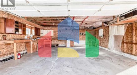 Residential - Single Family Home - Calgary, Canada - Canada