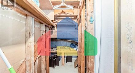 Residential - Single Family Home - Calgary, Canada - Canada