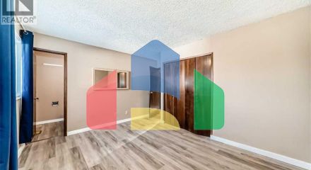 Residential - Single Family Home - Calgary, Canada - Canada