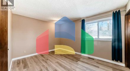 Residential - Single Family Home - Calgary, Canada - Canada