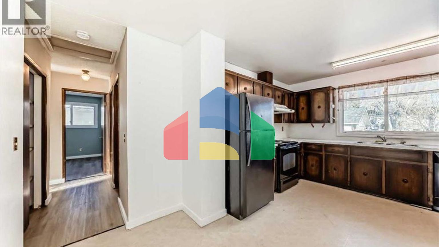 Residential - Single Family Home - Calgary, Canada - Canada