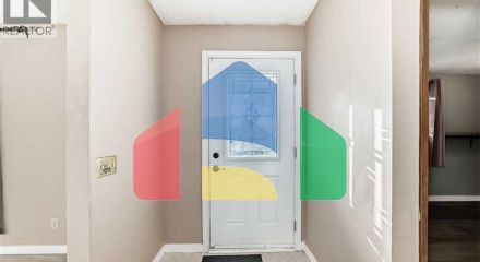 Residential - Single Family Home - Calgary, Canada - Canada