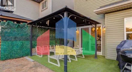 Residential - Single Family Home - Calgary, Canada - Canada