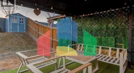 Residential - Single Family Home - Calgary, Canada - Canada