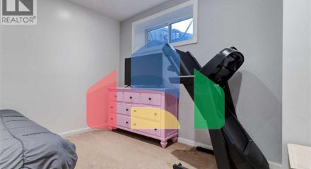 Residential - Single Family Home - Calgary, Canada - Canada