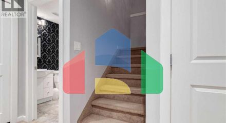 Residential - Single Family Home - Calgary, Canada - Canada