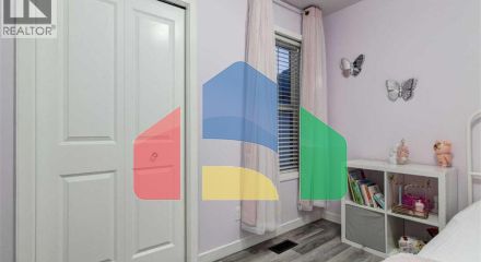 Residential - Single Family Home - Calgary, Canada - Canada