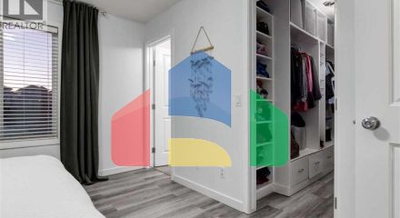 Residential - Single Family Home - Calgary, Canada - Canada