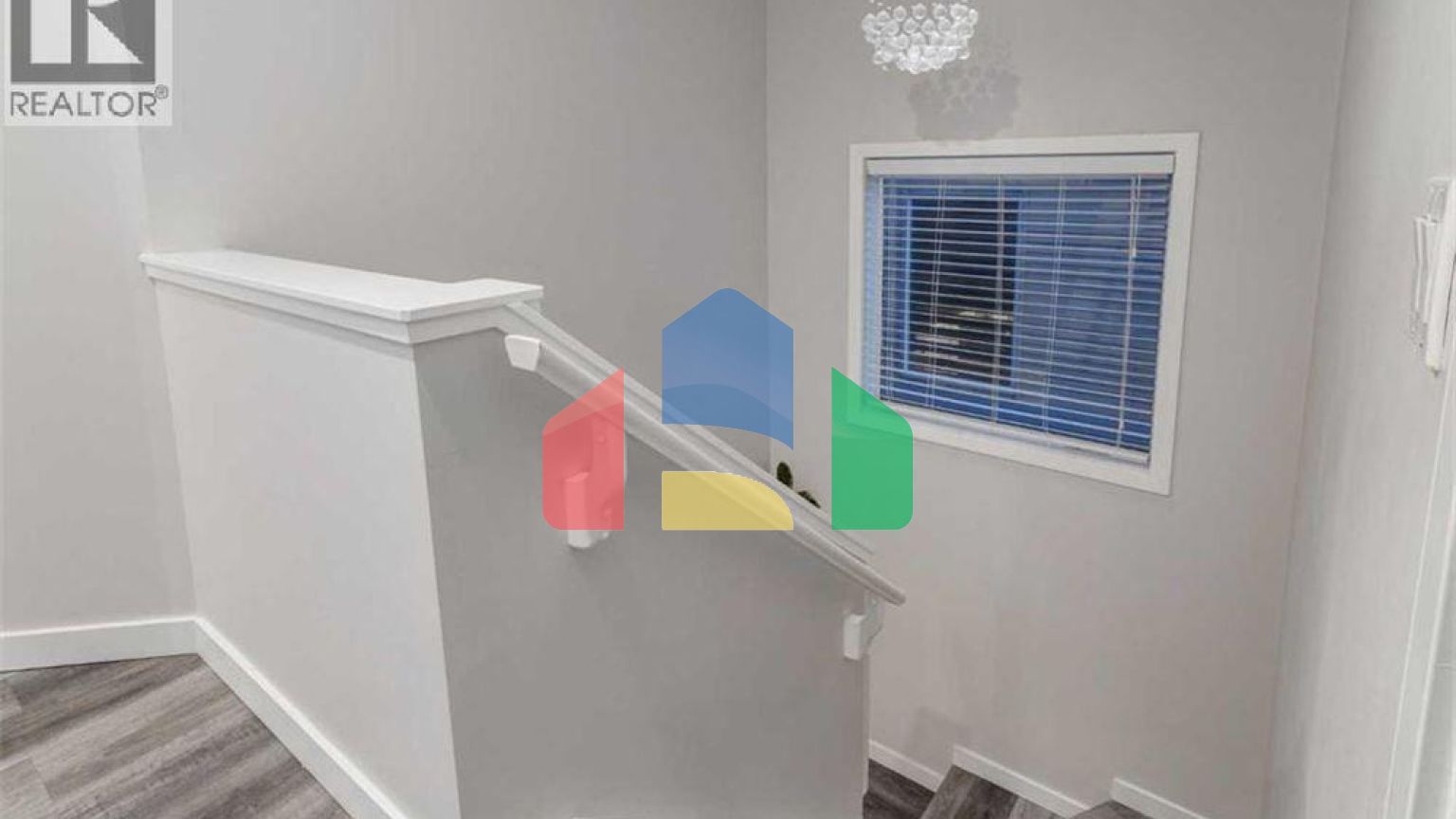 Residential - Single Family Home - Calgary, Canada - Canada