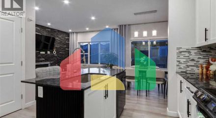 Residential - Single Family Home - Calgary, Canada - Canada