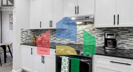 Residential - Single Family Home - Calgary, Canada - Canada