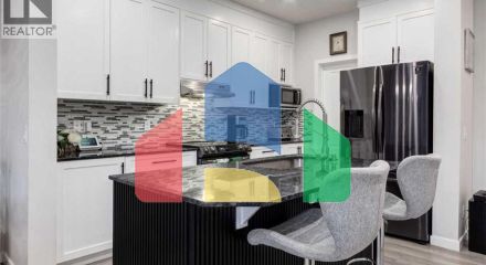 Residential - Single Family Home - Calgary, Canada - Canada