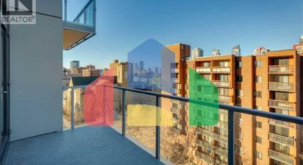 Residential - Single Family Home - Calgary, Canada - Canada