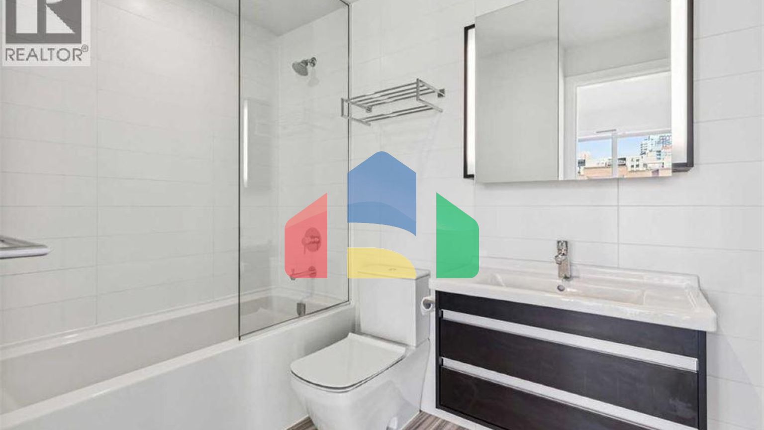 Residential - Single Family Home - Calgary, Canada - Canada