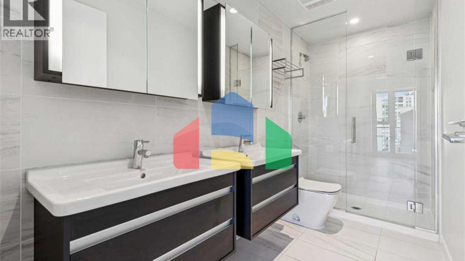 Residential - Single Family Home - Calgary, Canada - Canada