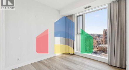 Residential - Single Family Home - Calgary, Canada - Canada