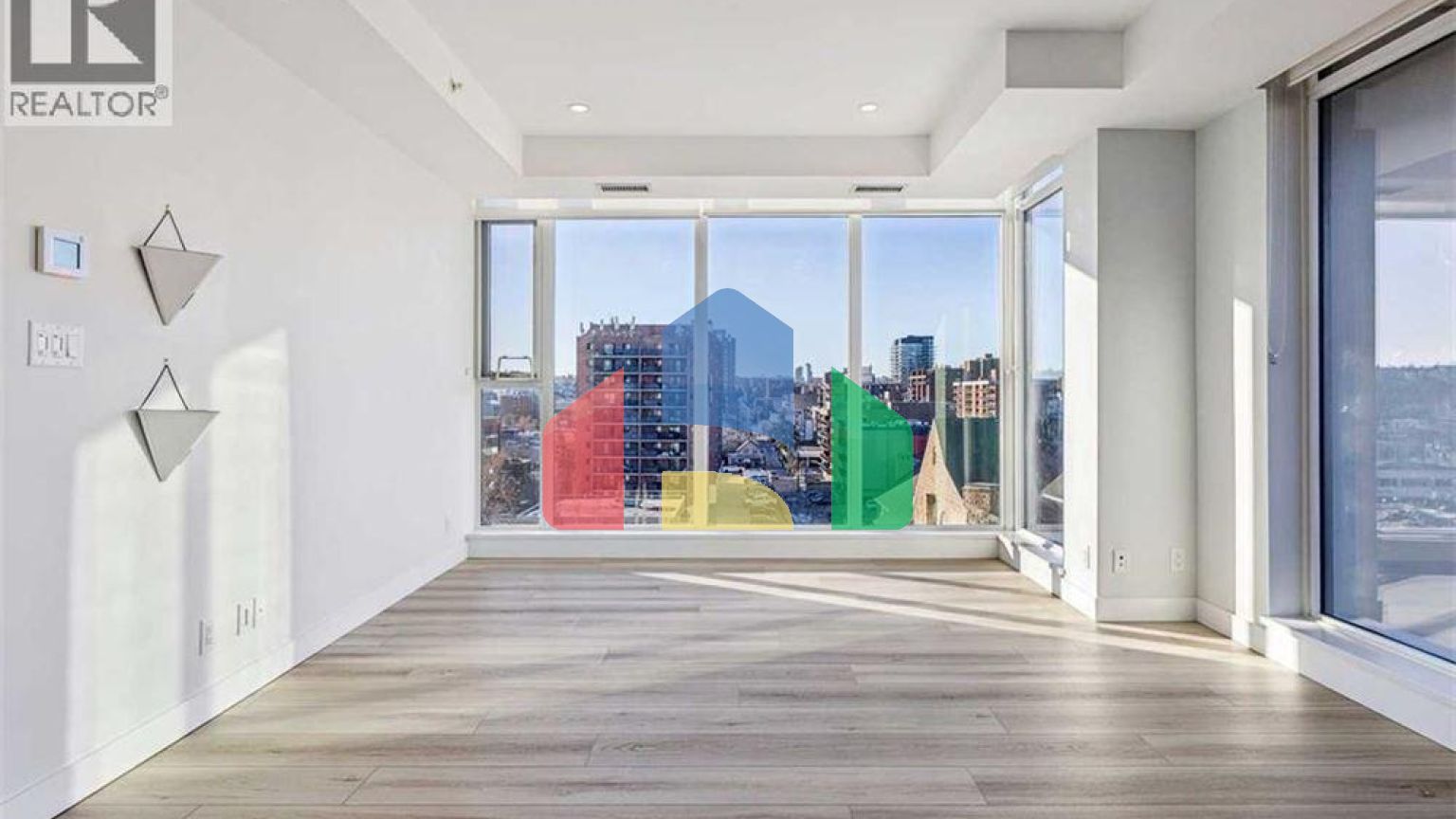 Residential - Single Family Home - Calgary, Canada - Canada