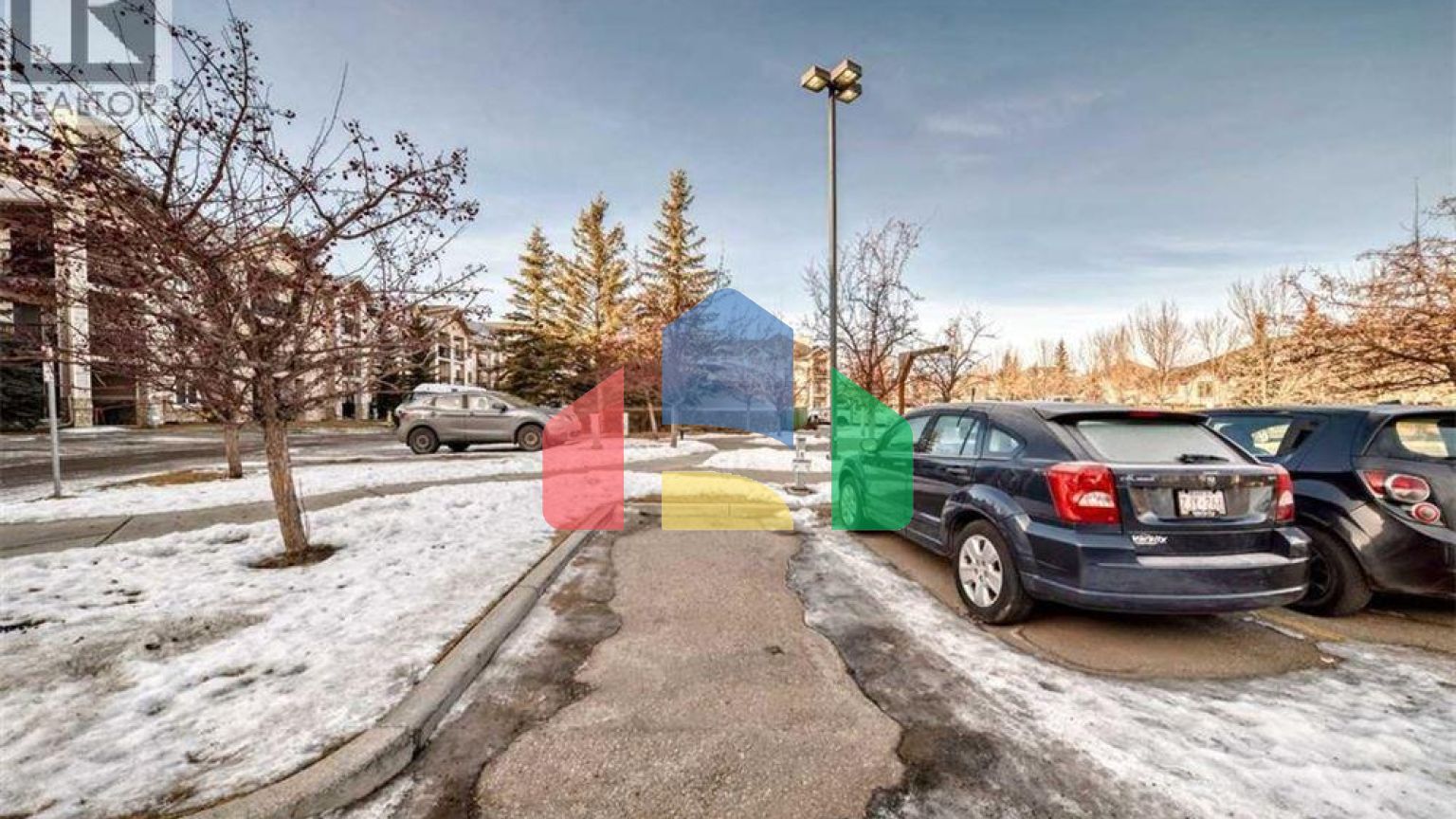 Residential - Single Family Home - Calgary, Canada - Canada