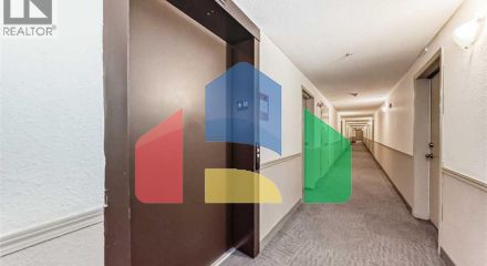 Residential - Single Family Home - Calgary, Canada - Canada