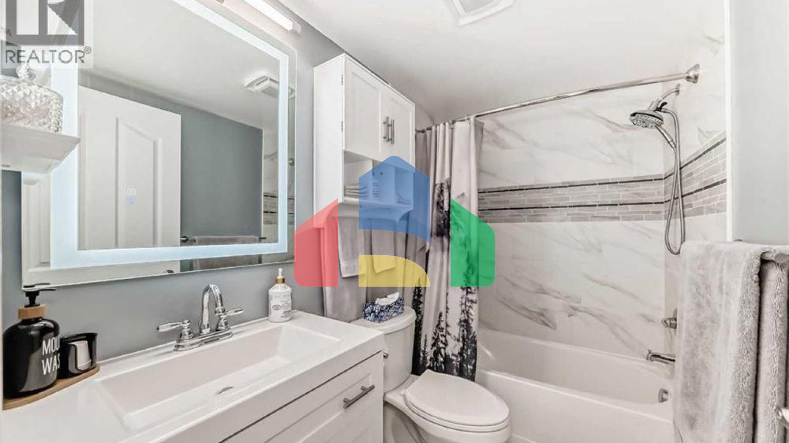 Residential - Single Family Home - Calgary, Canada - Canada