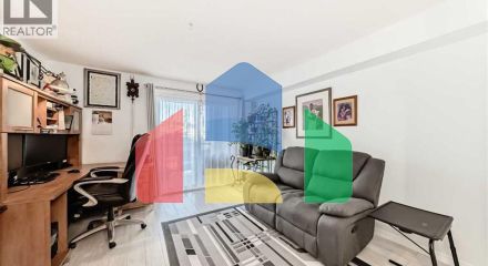 Residential - Single Family Home - Calgary, Canada - Canada