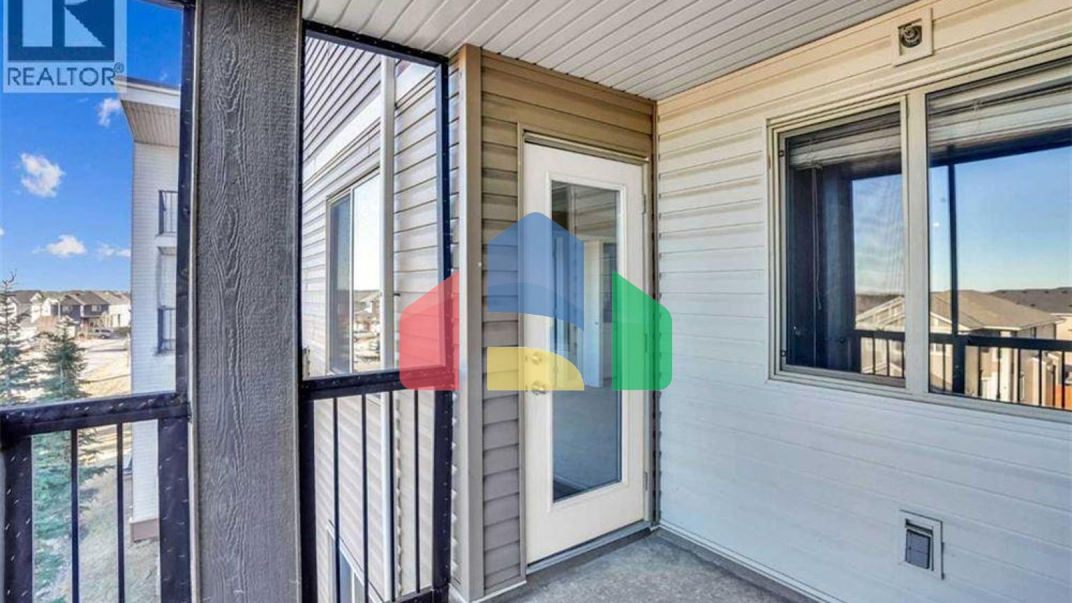 Residential - Condo/Apartment - Calgary, Canada - Canada