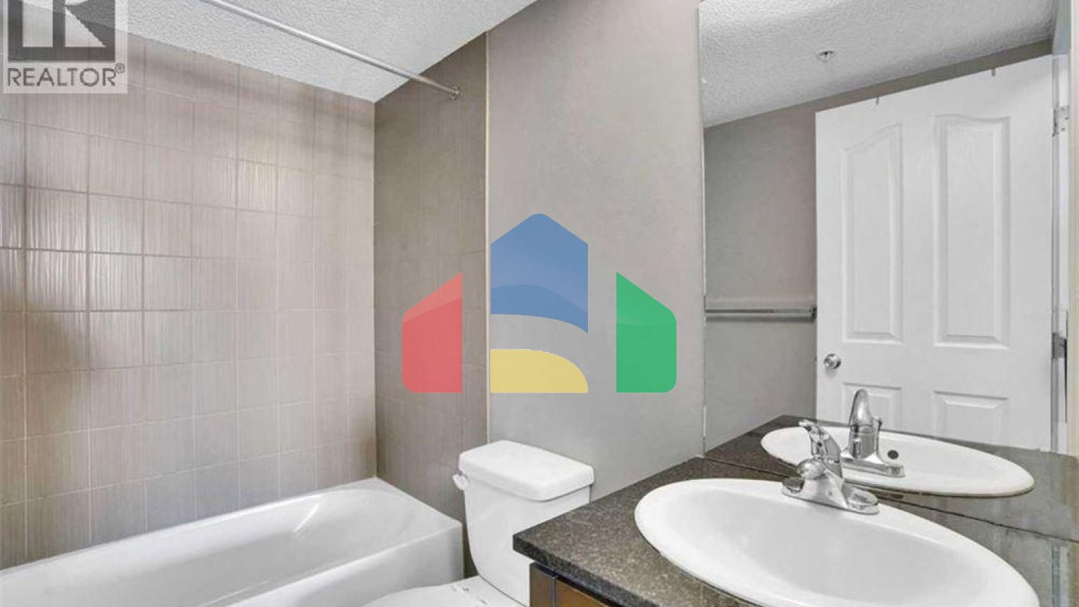 Residential - Condo/Apartment - Calgary, Canada - Canada