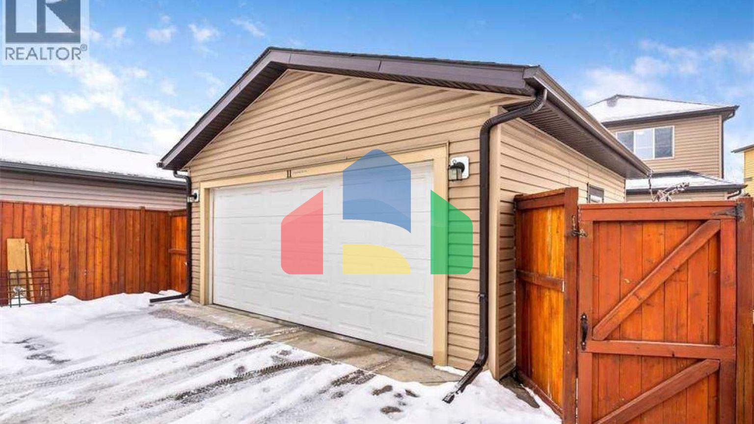 Residential - Single Family Home - Calgary, Canada - Canada