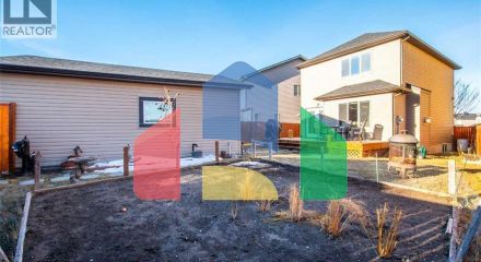 Residential - Single Family Home - Calgary, Canada - Canada