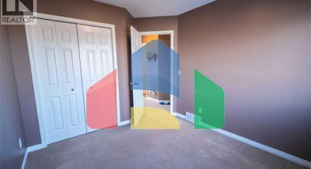 Residential - Single Family Home - Calgary, Canada - Canada