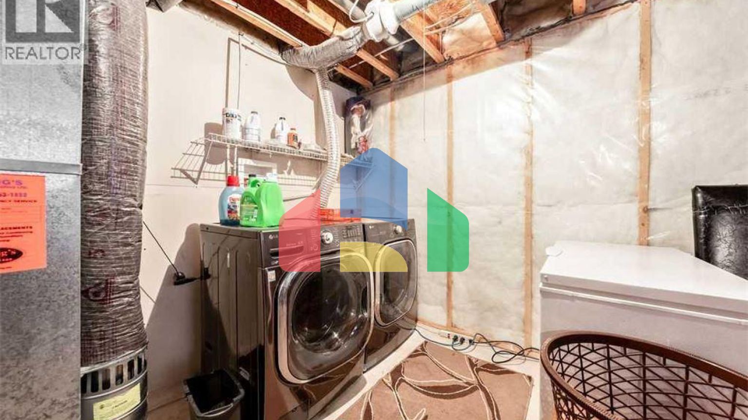 Residential - Single Family Home - Calgary, Canada - Canada