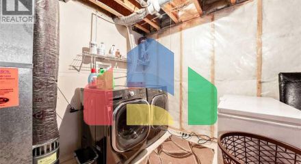 Residential - Single Family Home - Calgary, Canada - Canada