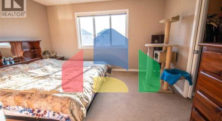 Residential - Single Family Home - Calgary, Canada - Canada