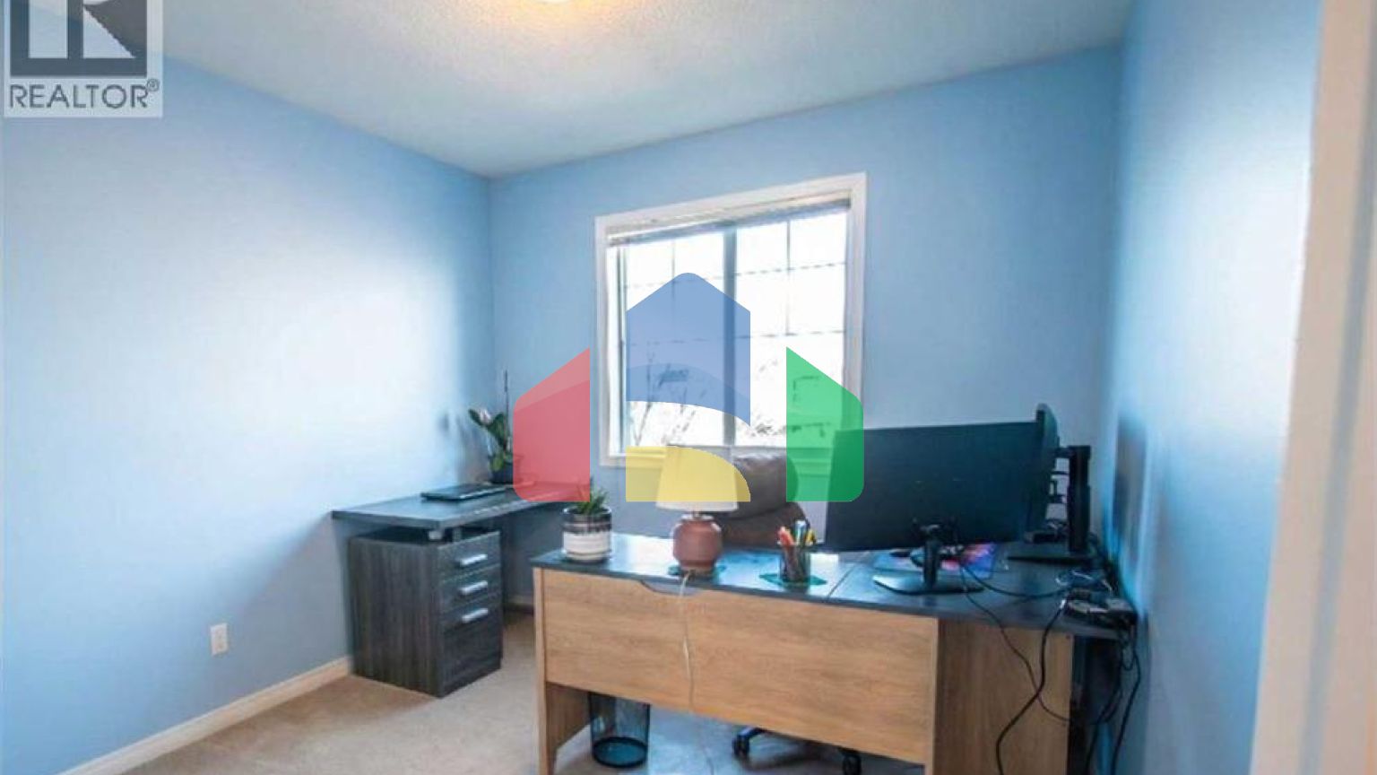 Residential - Single Family Home - Calgary, Canada - Canada