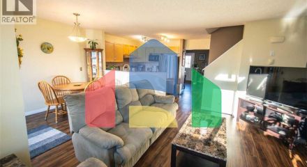 Residential - Single Family Home - Calgary, Canada - Canada