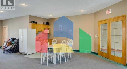 Residential - Single Family Home - Calgary, Canada - Canada