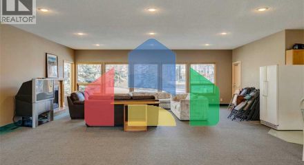 Residential - Single Family Home - Calgary, Canada - Canada