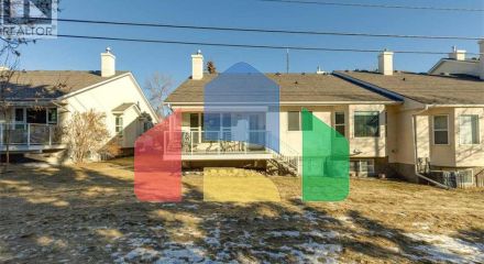 Residential - Single Family Home - Calgary, Canada - Canada