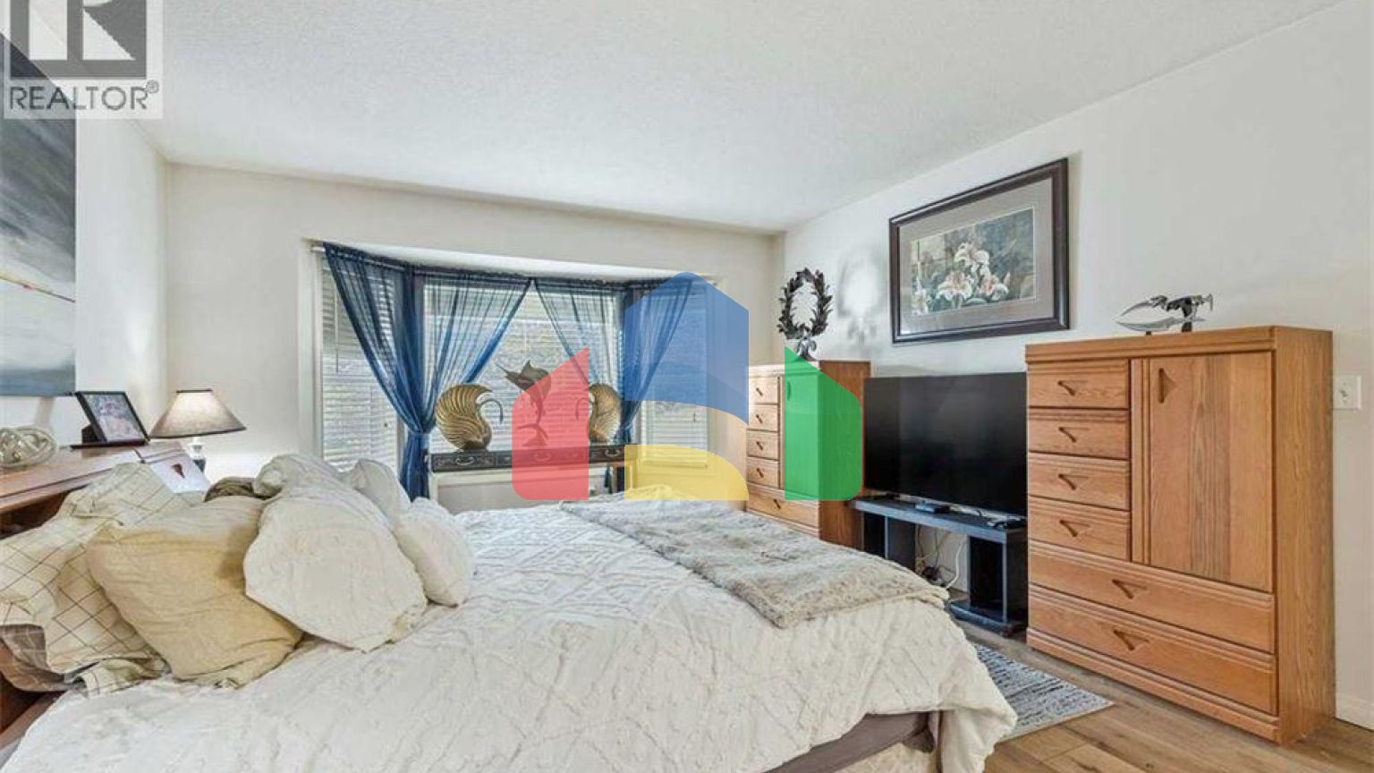 Residential - Single Family Home - Calgary, Canada - Canada