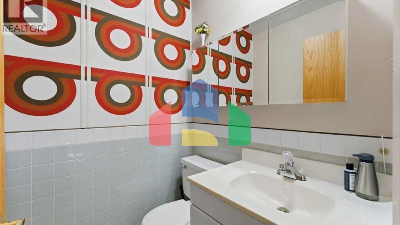 Residential - Townhouse - Calgary, Canada - Canada