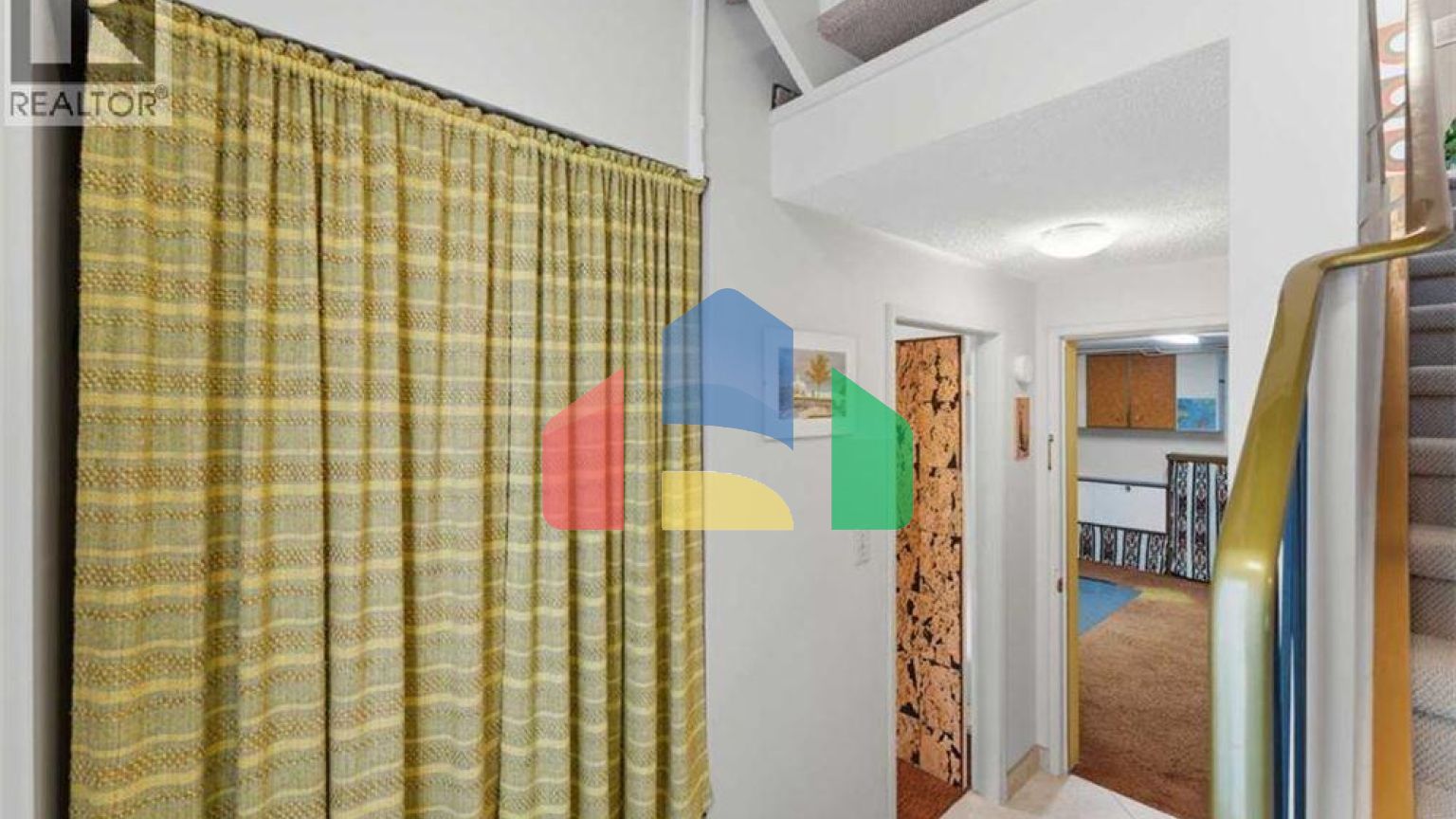 Residential - Townhouse - Calgary, Canada - Canada