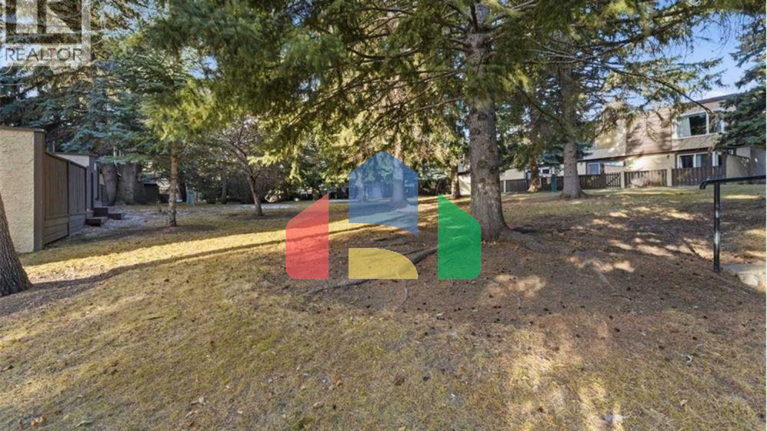 Residential - Townhouse - Calgary, Canada - Canada