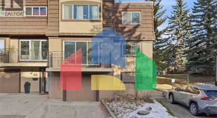 Residential - Townhouse - Calgary, Canada - Canada